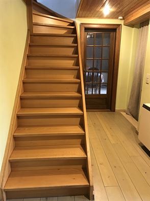 Handelszaak + ruime woonst in centrum Moerbeke-Waas