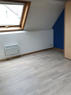 Handelszaak + ruime woonst in centrum Moerbeke-Waas