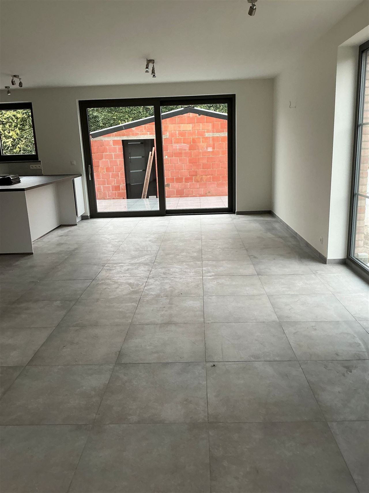 NIEUWBOUW WONING met 4 slaapkamers en 2 badkamers