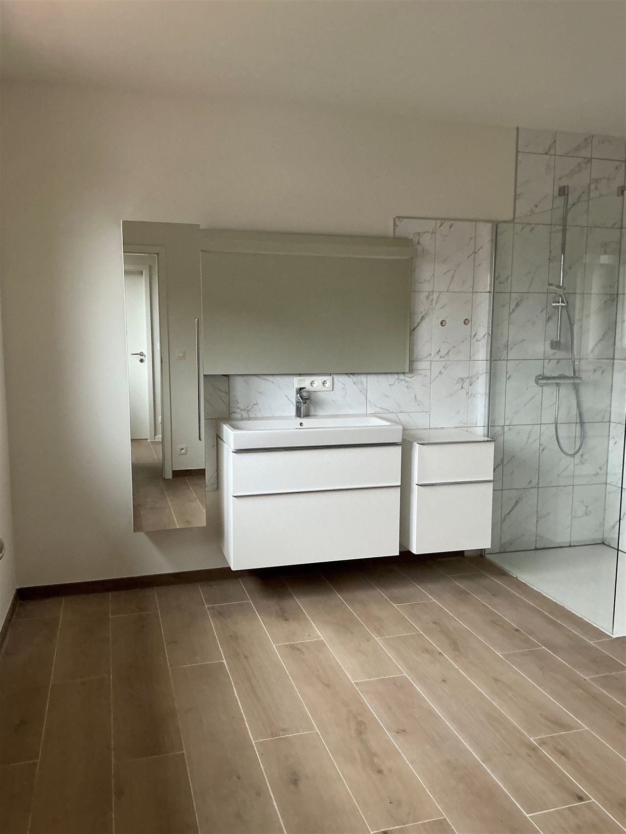 NIEUWBOUW WONING met 4 slaapkamers en 2 badkamers