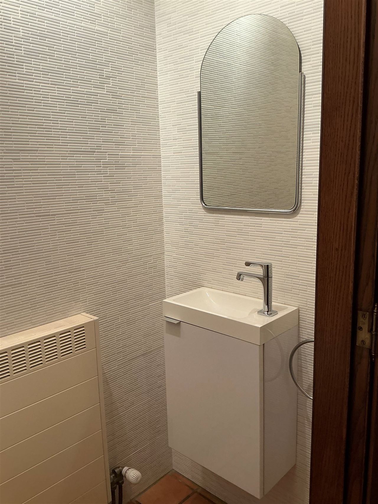 Stijlvolle villa met 4 slaapkamers in rustige buurt.