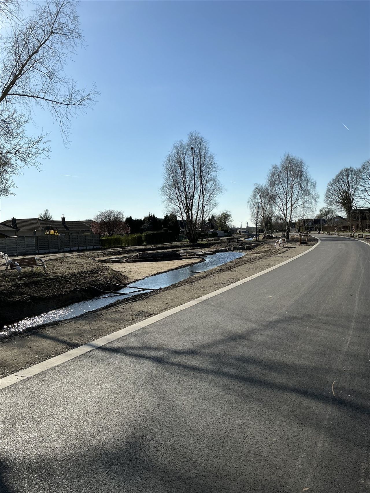 Groen gelegen, te renoveren huisje op een perceel van 500m²