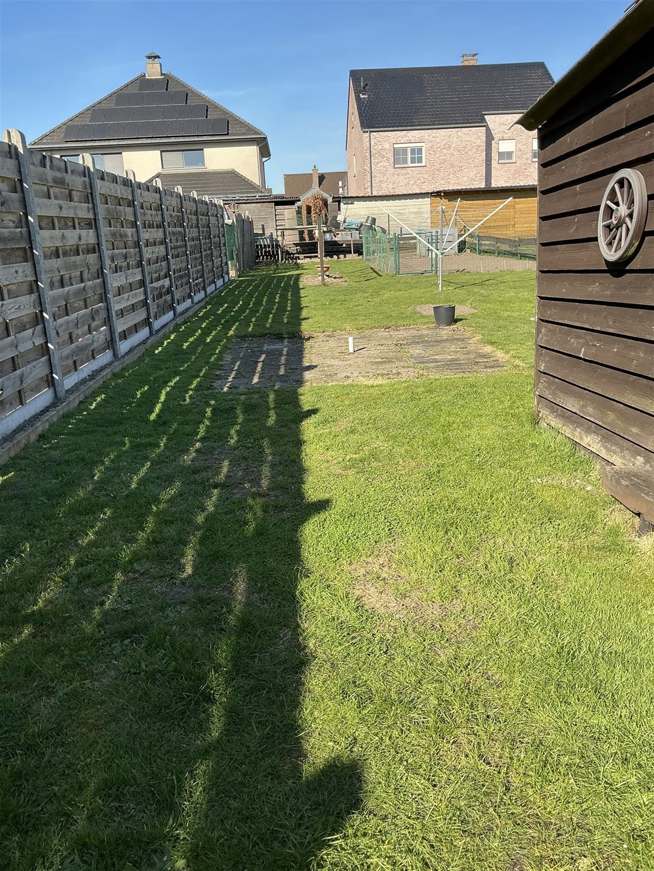 Groen gelegen, te renoveren huisje op een perceel van 500m²