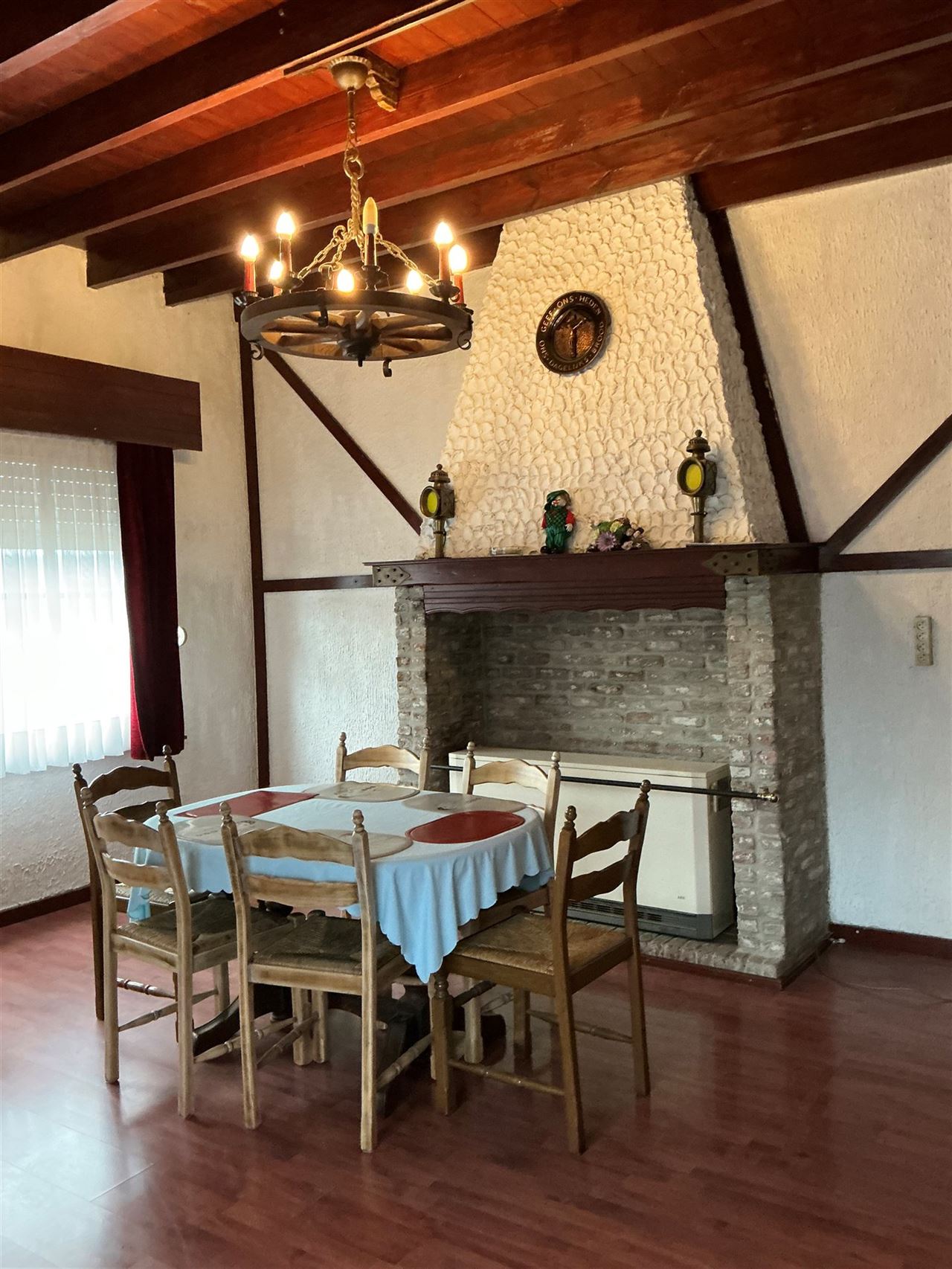 Groen gelegen, te renoveren huisje op een perceel van 500m²