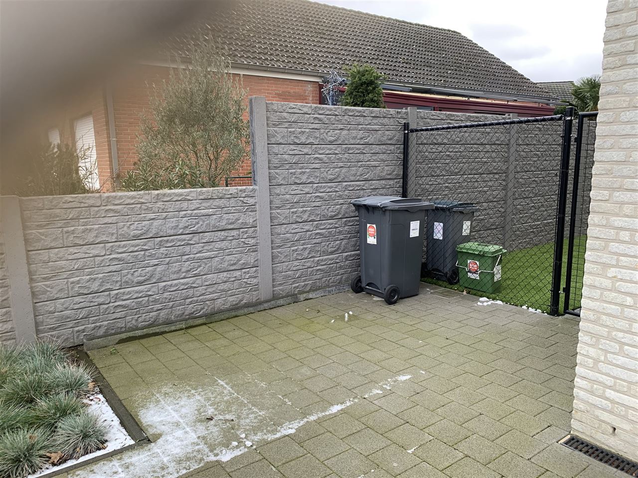 Nieuw trendy appartement met 1 slaapkamer en groot terras