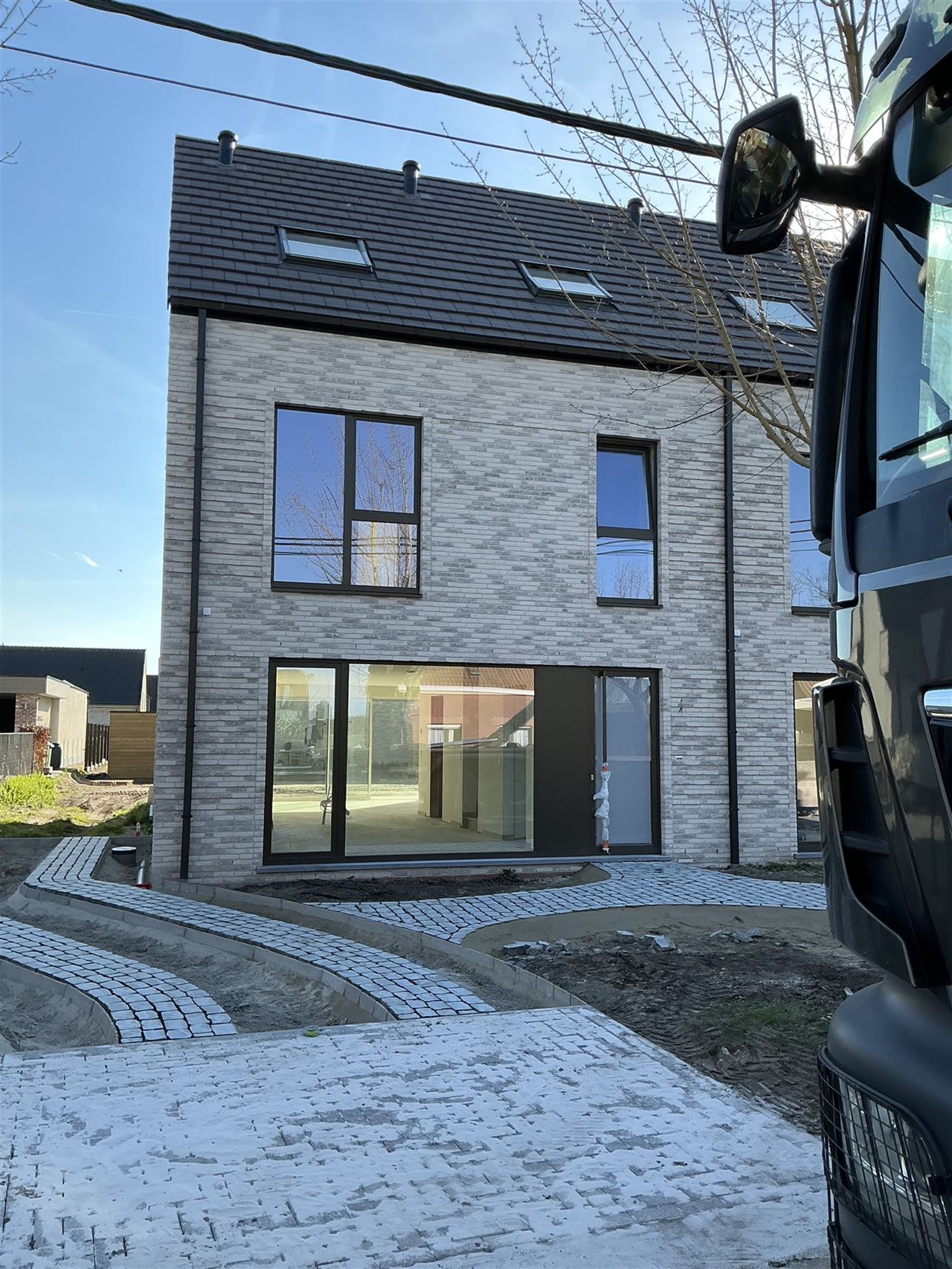 ENERGIENEUTRALE NIEUWBOUWWONING met 4 slaapkamers