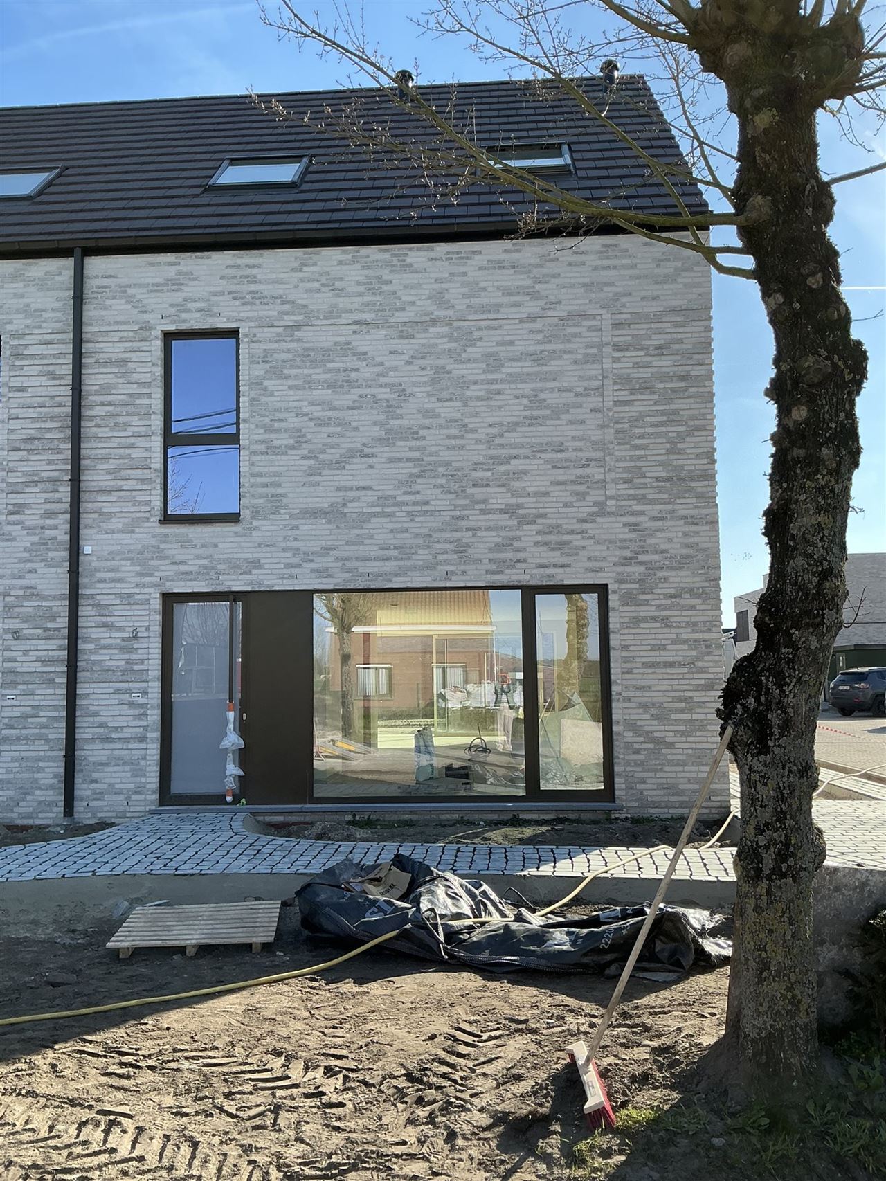 ENERGIENEUTRALE NIEUWBOUWWONING met 4 slaapkamers