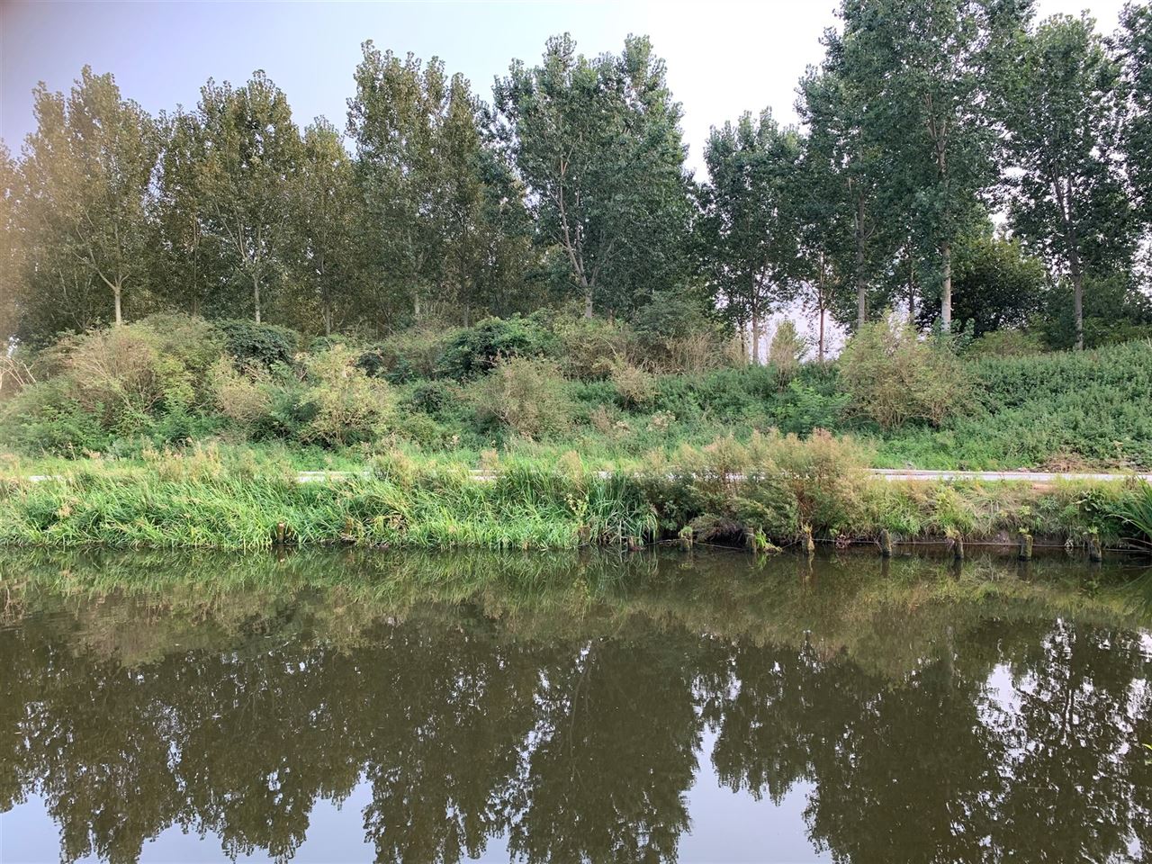 Wonen aan de waterkant te Moerbeke
