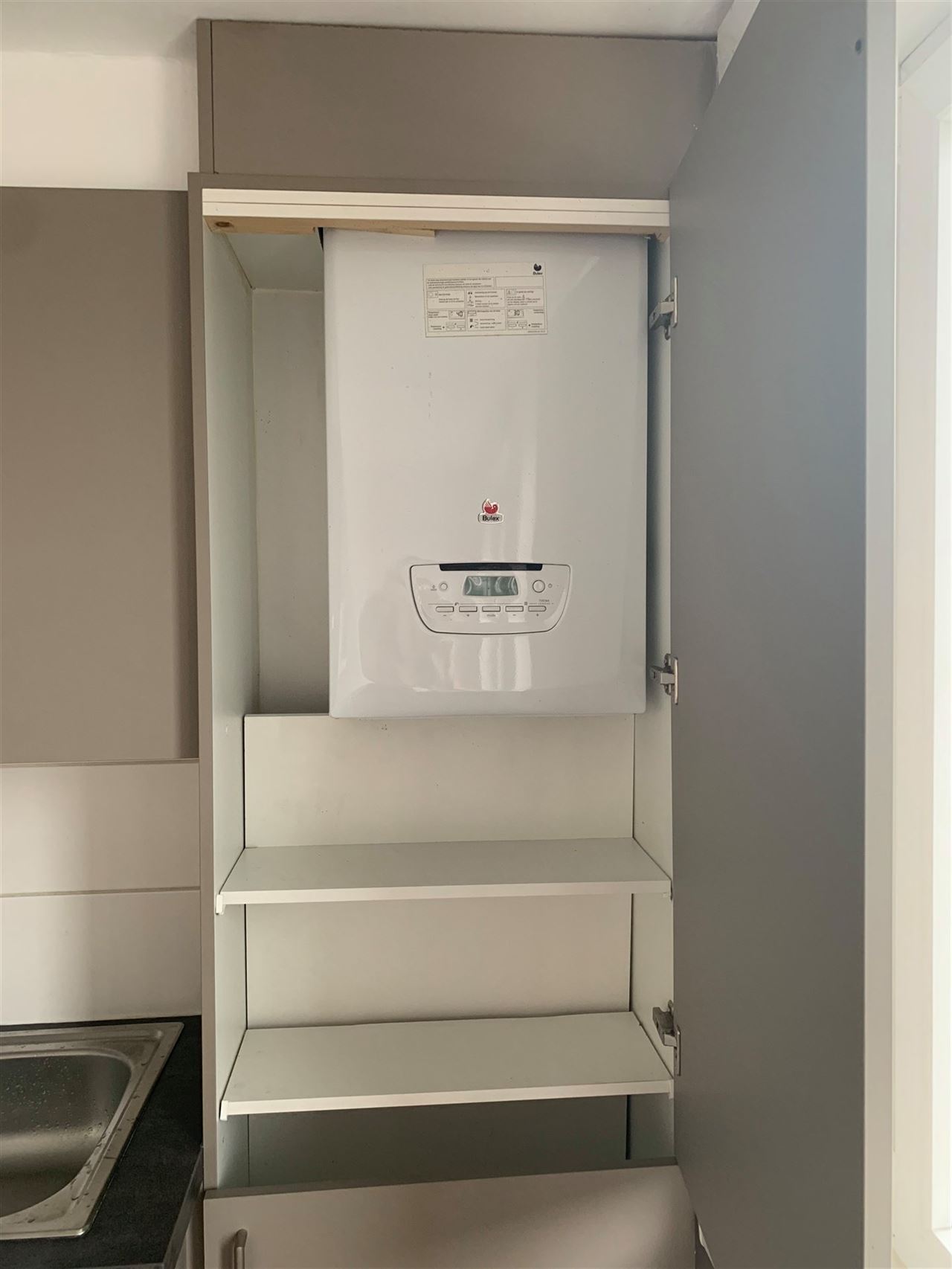 Trendy appartementje met 1 slaapkamer en garage