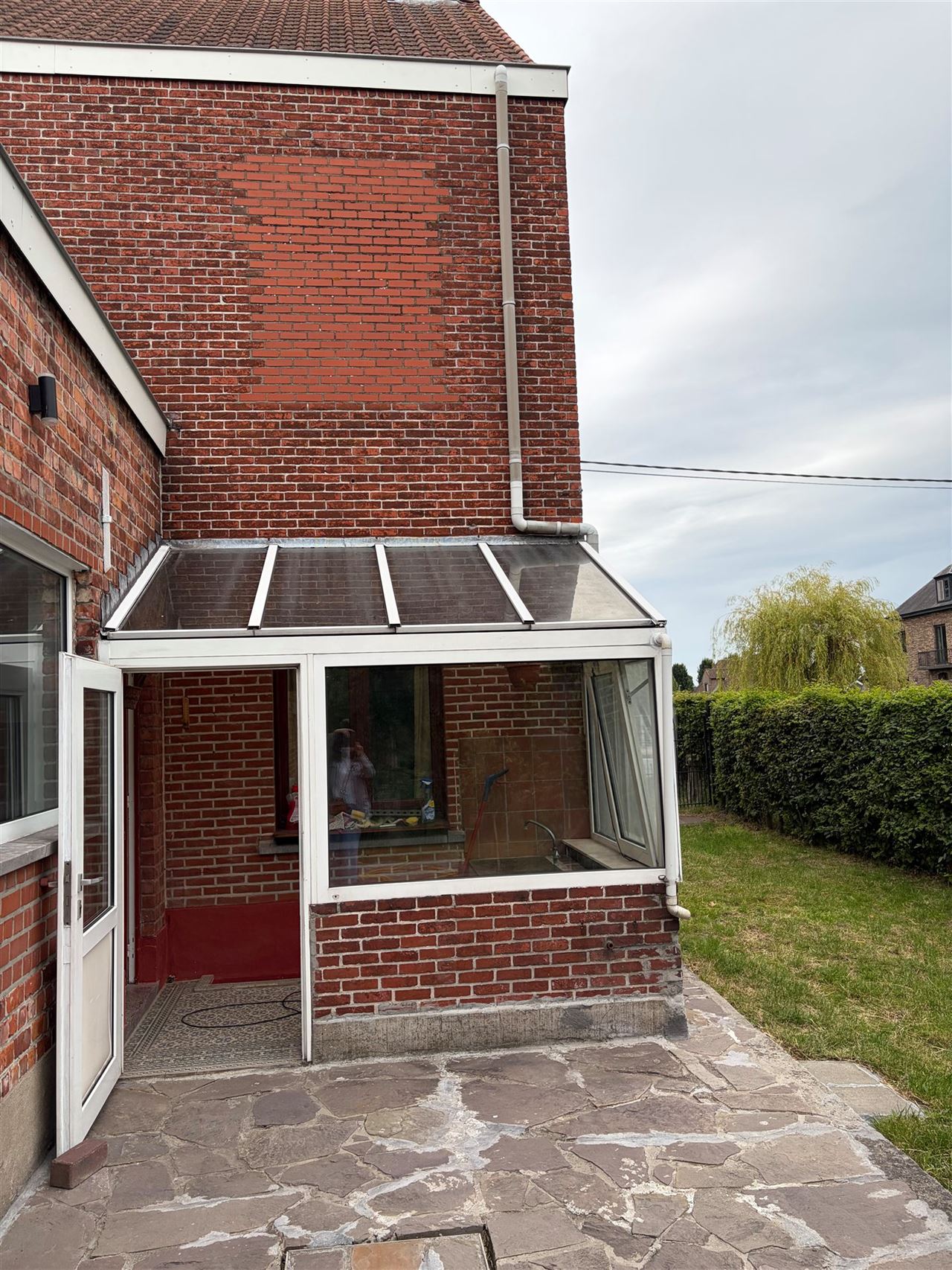 Vernieuwde woning met tuin en 4 slaapkamers