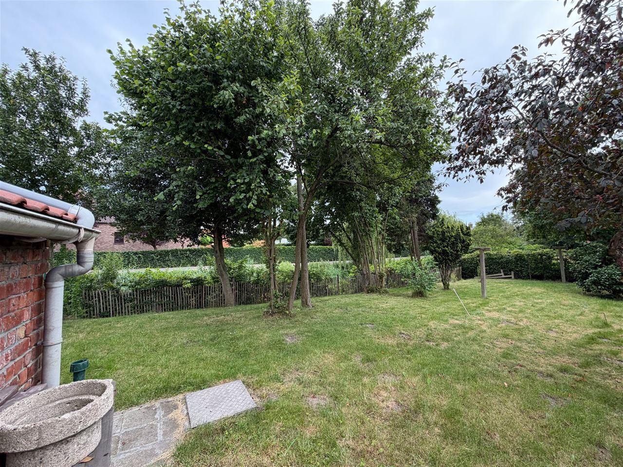 Vernieuwde woning met tuin en 4 slaapkamers