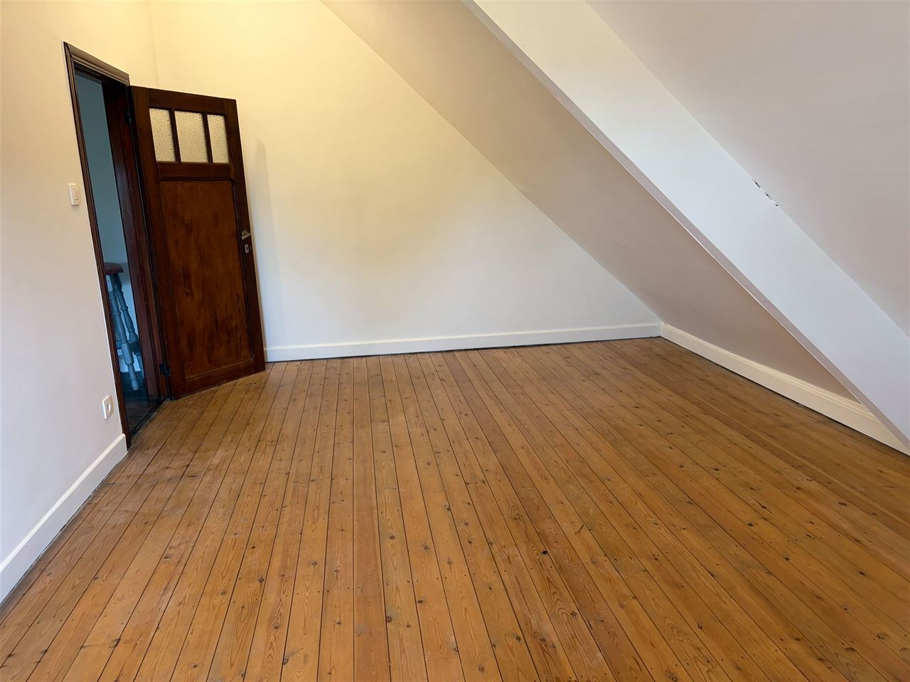 Vernieuwde woning met tuin en 4 slaapkamers