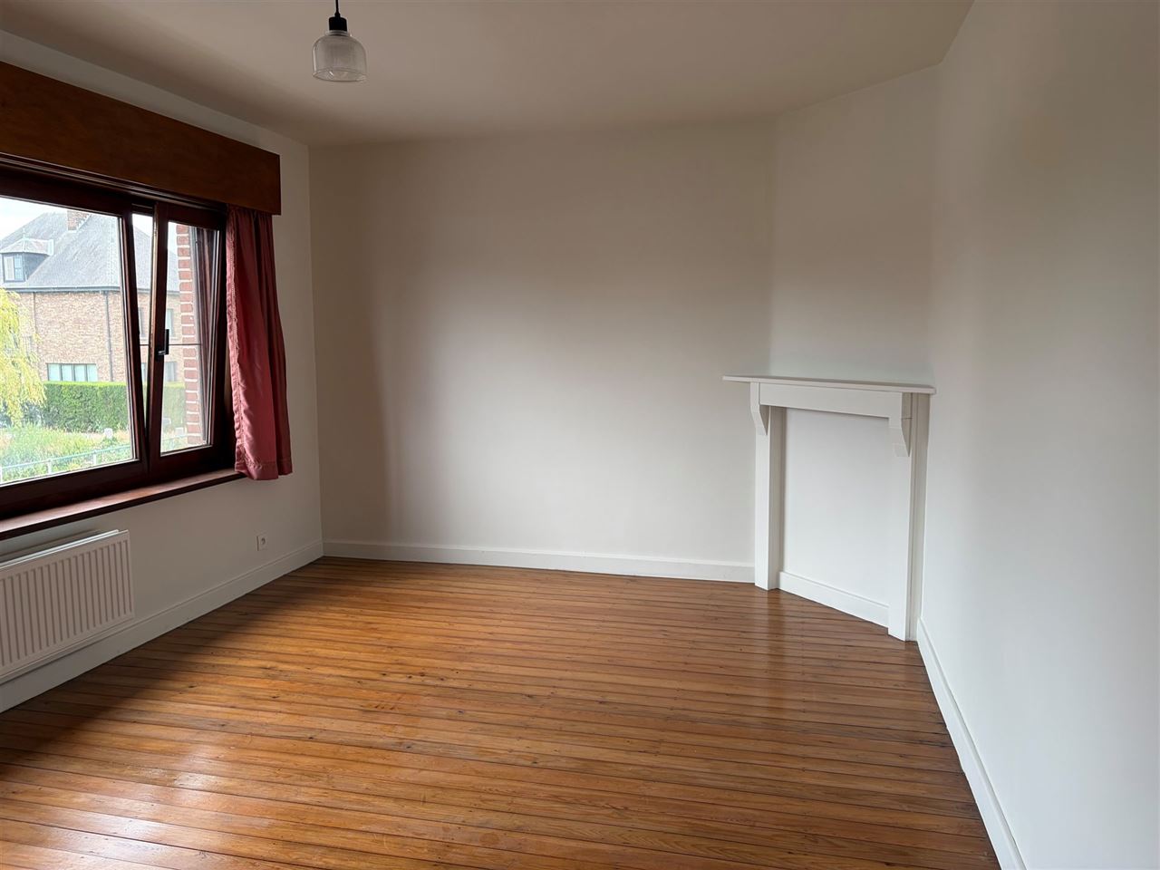 Vernieuwde woning met tuin en 4 slaapkamers