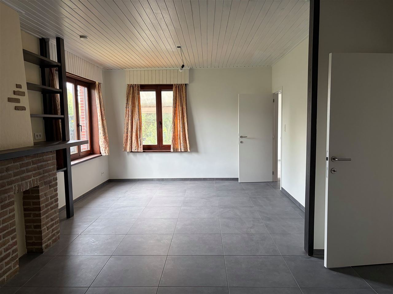 Vernieuwde woning met tuin en 4 slaapkamers