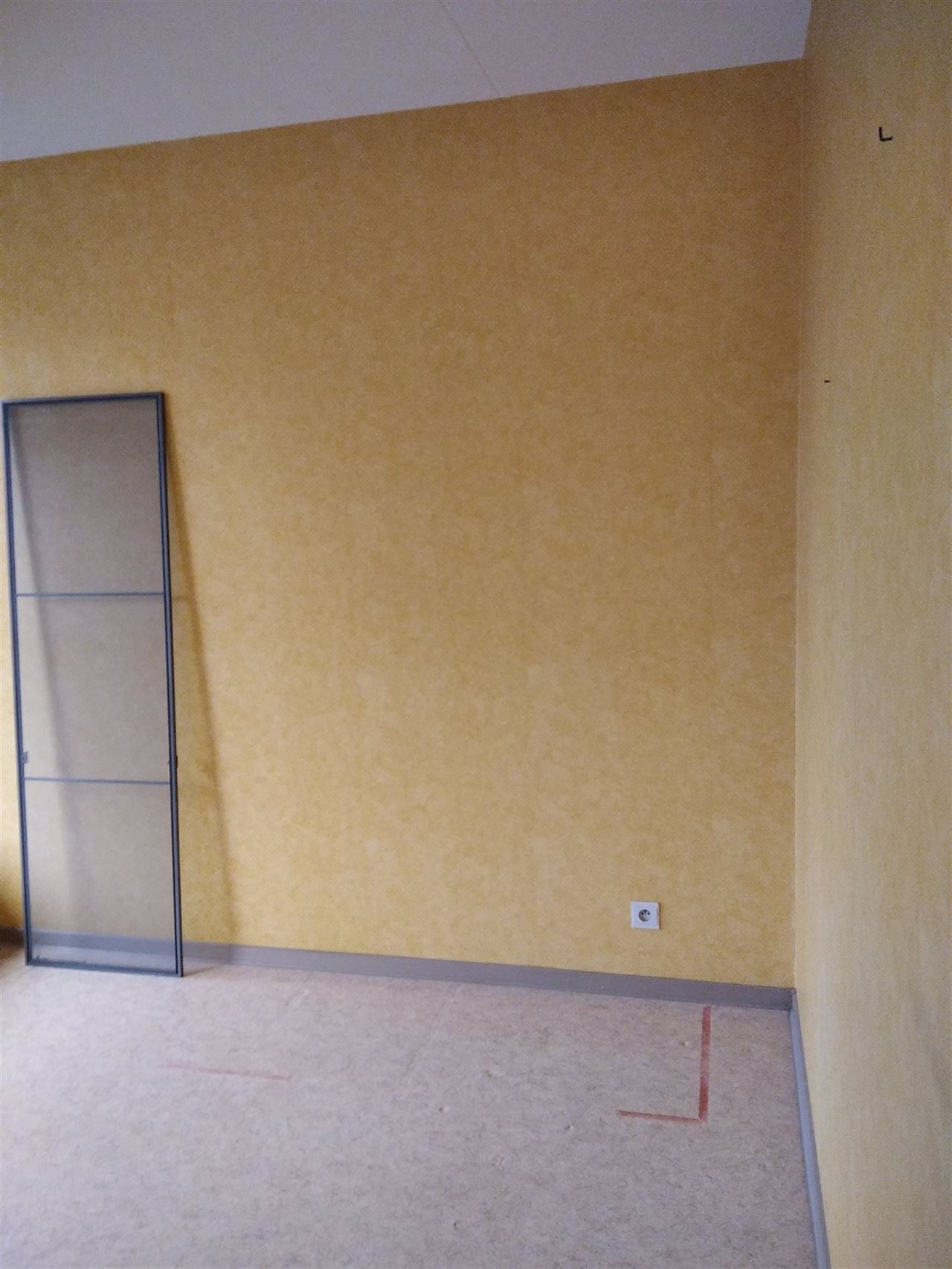 Appartement met 2 slaapkamers op Moerbekemarkt