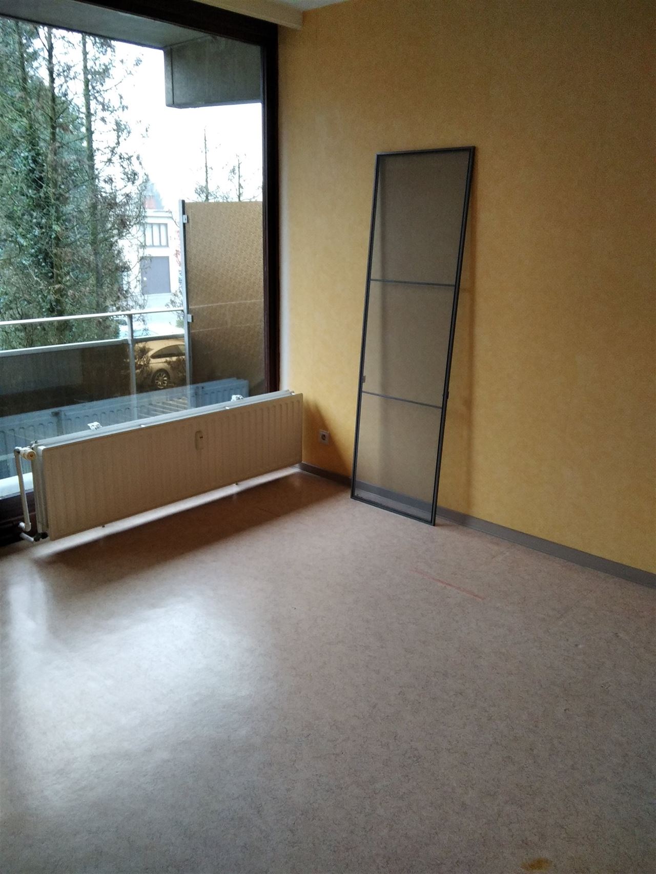 Appartement met 2 slaapkamers op Moerbekemarkt