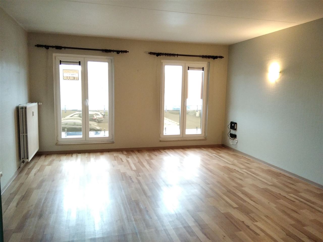 Appartement met 2 slaapkamers op Moerbekemarkt