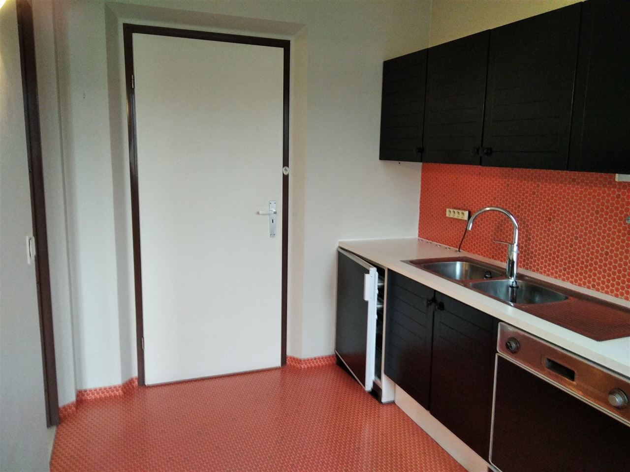 Appartement met 2 slaapkamers op Moerbekemarkt