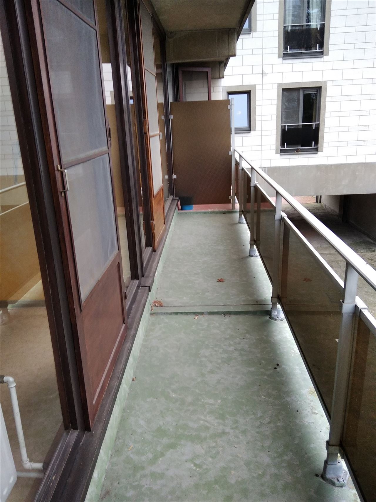 Appartement met 2 slaapkamers op Moerbekemarkt