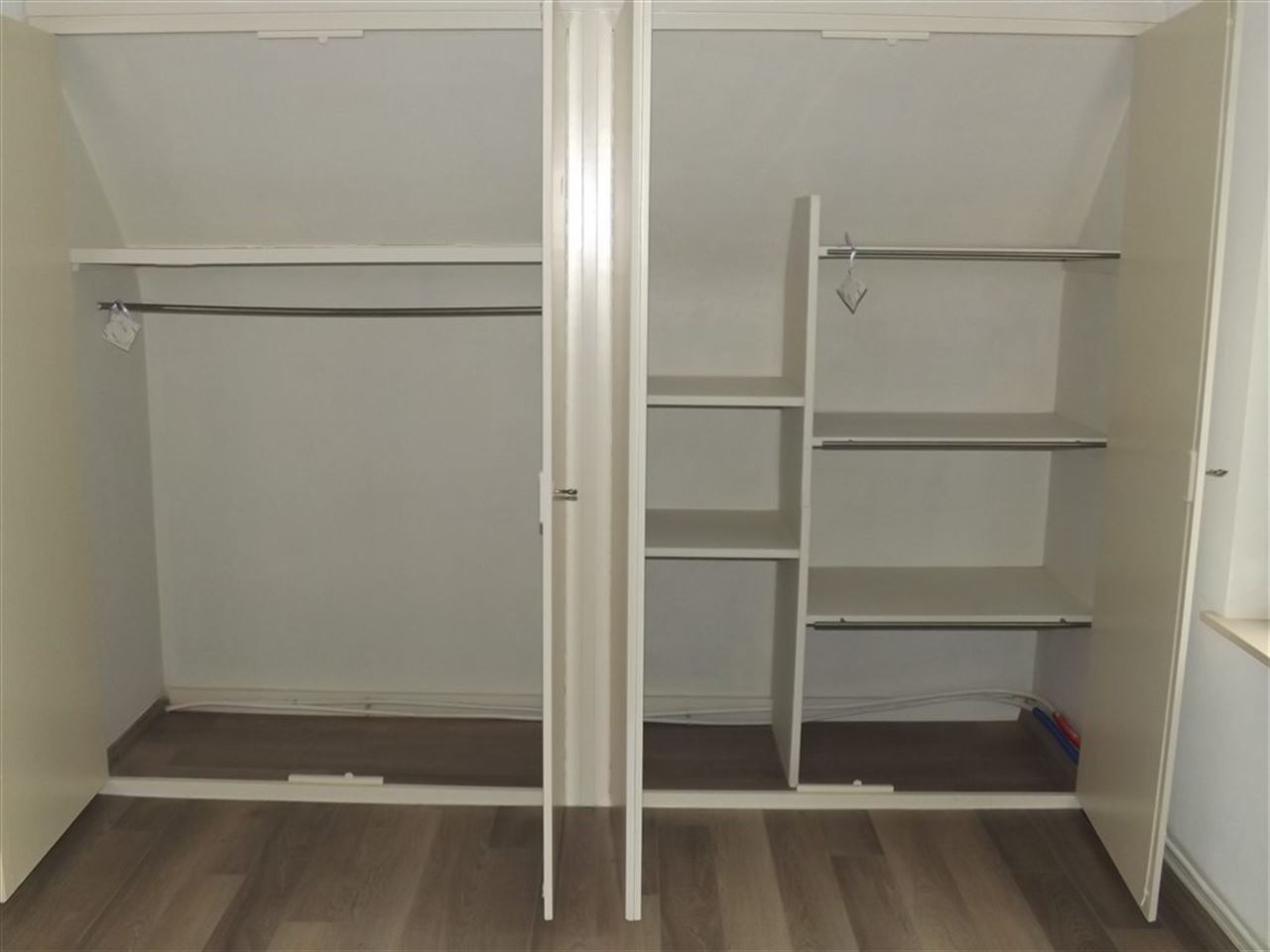 Landhuis met prachtige parktuin in bosrijke omgeving.