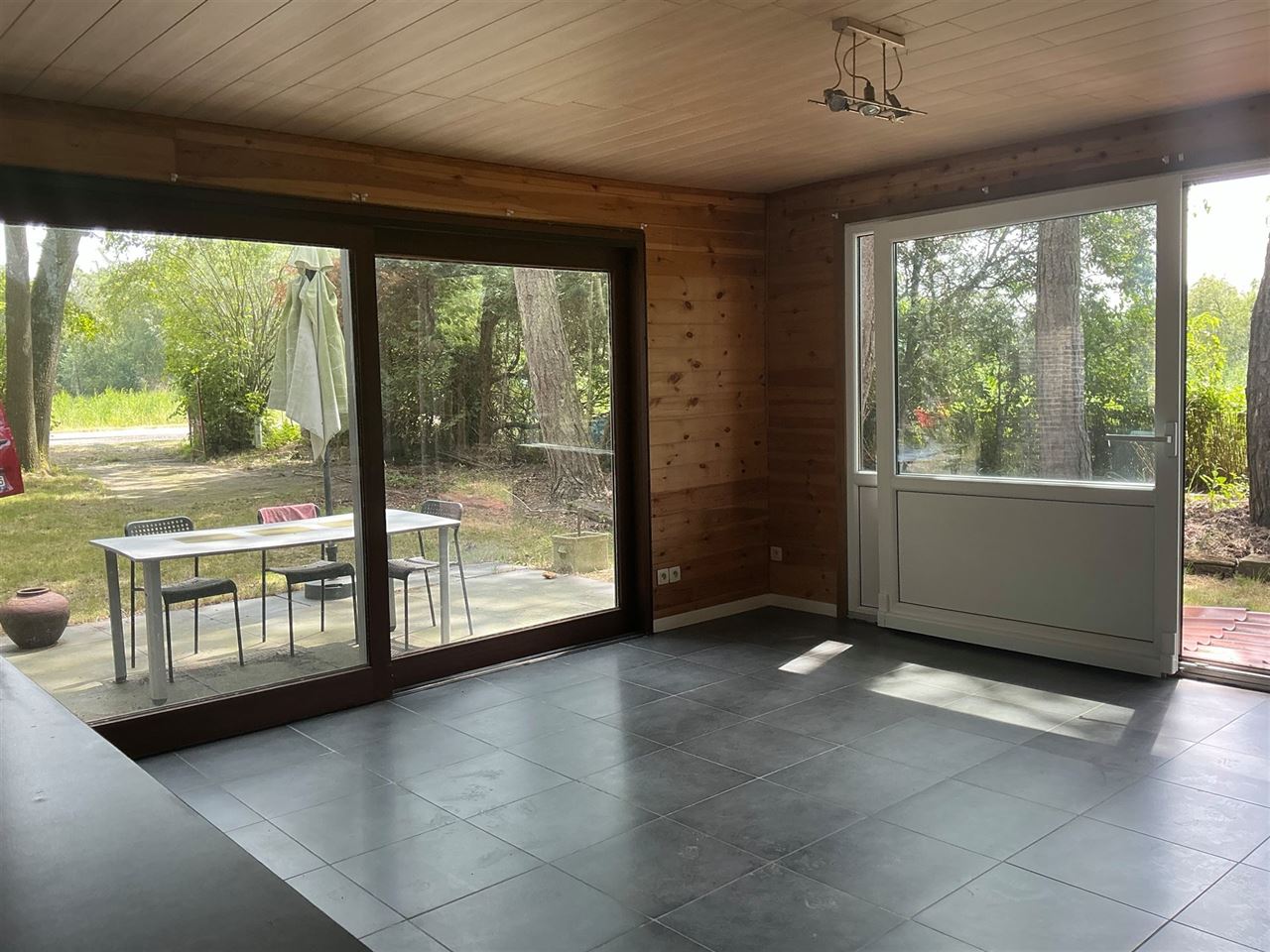 Houten chalet gelegen in het bos te Stekene - 2de verblijf