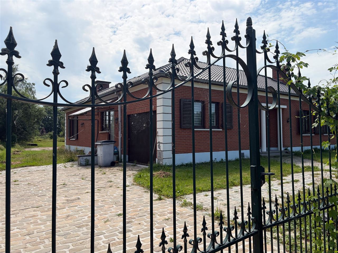 Bungalow op een perceel van 2808m².