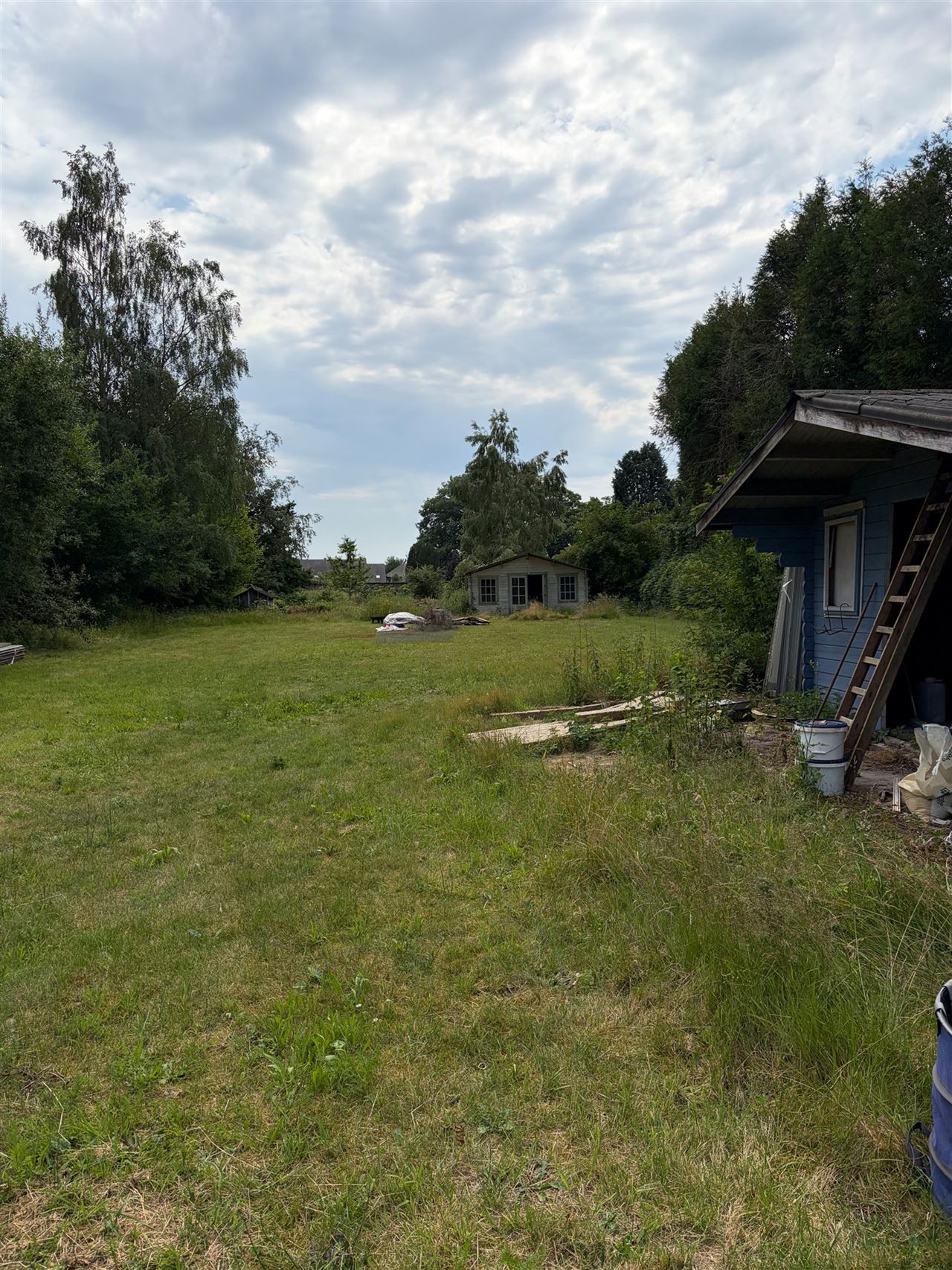 Bungalow op een perceel van 2808m².