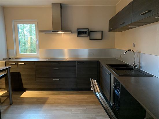 Appartement met  2 slaapkamers op de Markt van Moerbeke-Waas